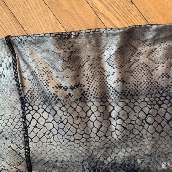 Snake Skin Leggings - M - Picture 4 of 6